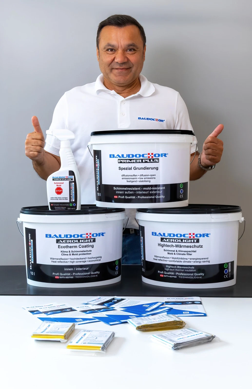 Metin Hidir mit BAUDOCTOR Systemprodukten.